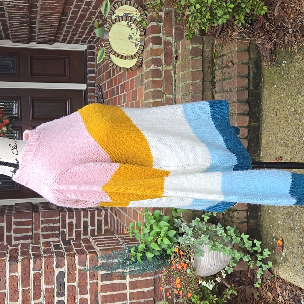 TOPSHOP Striped Sweater - Picture 5 of 10